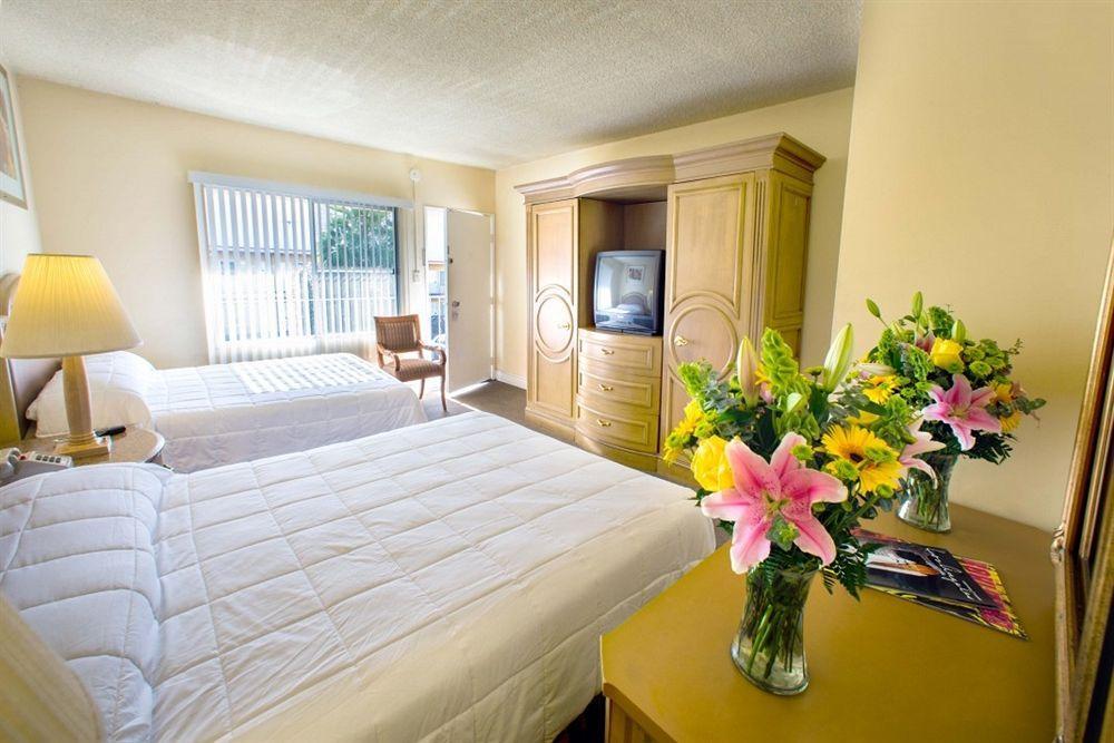 The Sojourn Los Angeles - Sherman Oaks Exterior photo